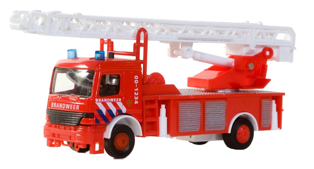 112 Brandweer + Licht + Geluid 15cm - Brandweer Speelgoed - Basic- 6.39€ bij Bobby &amp; Caro
